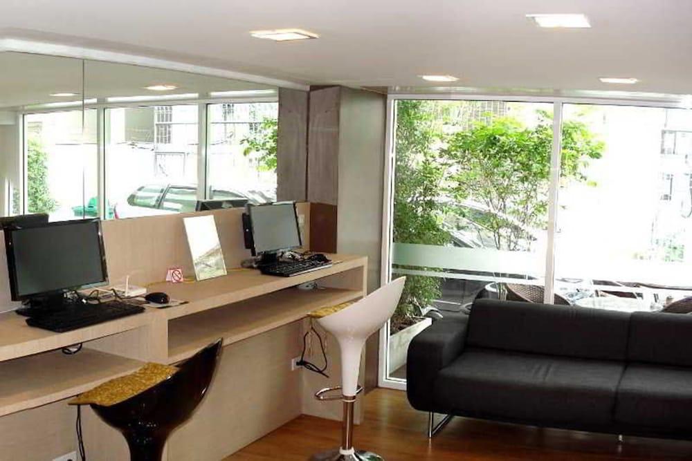 Nantra Silom Hotell Bangkok Eksteriør bilde