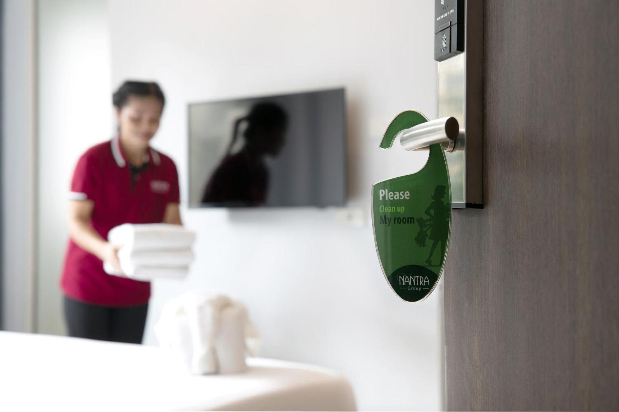 Nantra Silom Hotell Bangkok Eksteriør bilde
