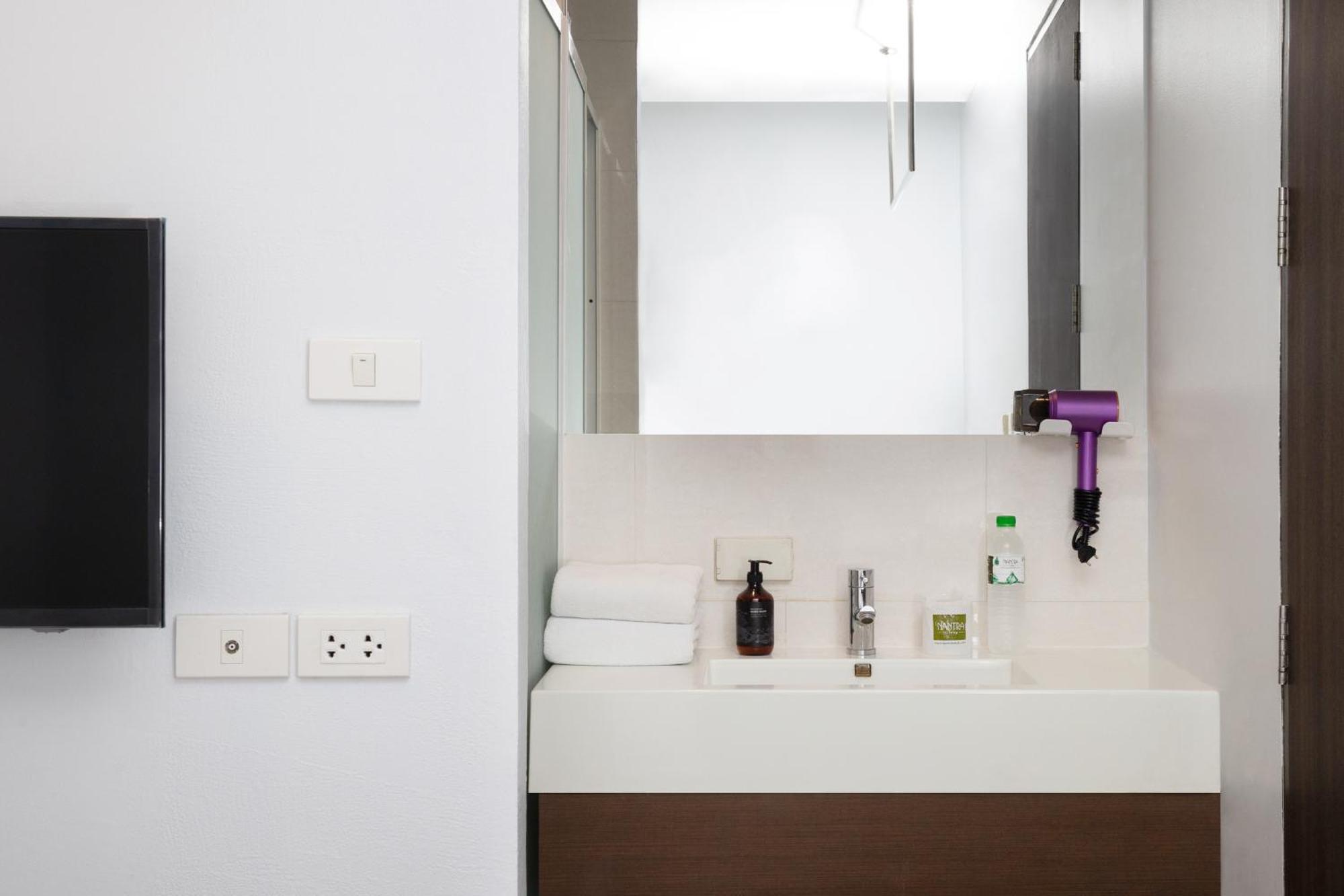 Nantra Silom Hotell Bangkok Rom bilde